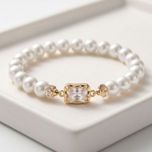 Bratara "Crystal White" din perle de Mallorca