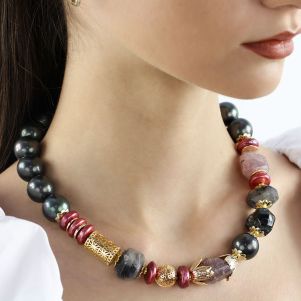 Colier "Enigma" din perle de Mallorca rodocrozit si cuart