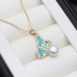 Colier "Gracefully" placat cu aur