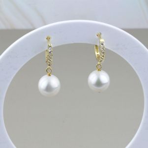Cercei "Ivoria" din perle de Mallorca