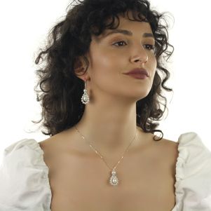 Set elegant din perle de Mallorca albe si argint