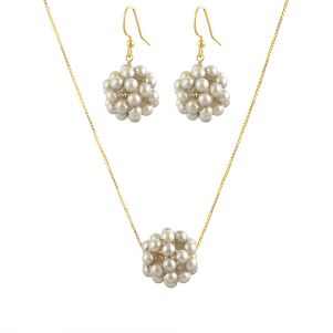 Set argint placat cu aur 18k si mure din perle de Mallorca