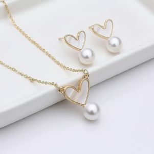 Set "Albireo" placat cu aur si perle