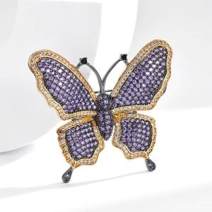 Brosa "Purple Emperor" din cristale