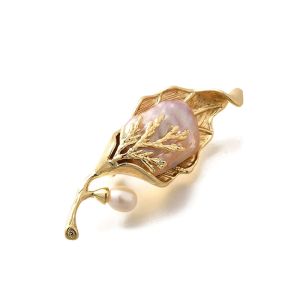 Brosa "Golden Leaf" placat cu aur