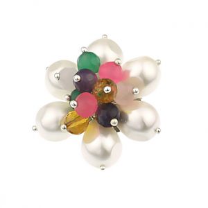 Brosa floare din perle si pietre semipretioase