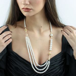 Colier asimetric din perle de Mallorca albe si elemente placate cu aur 18k