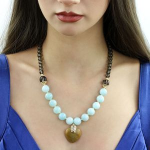 Colier "Cold Blush" din topaz, cuart si jad