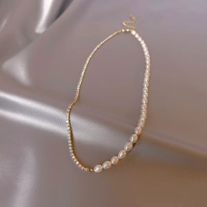 Colier "Pearls and sparkle" placat cu aur, perle naturale si cristale