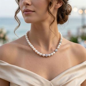 Colier "White Essence" din perle naturale