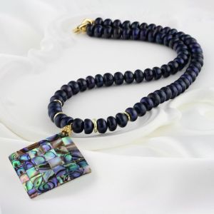 Colier "Sea Treasure" din perle naturale si sidef Paua