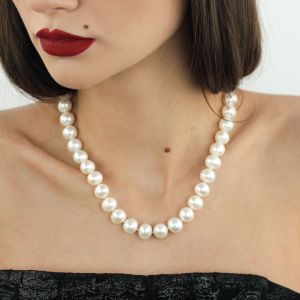 Colier perle de cultura albe 11 - 13 mm, calitate AAAA si argint