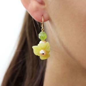 Cercei "Forever in Bloom" din perle naturale, jad si peridot