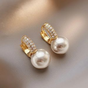 Cercei din cristale si perle