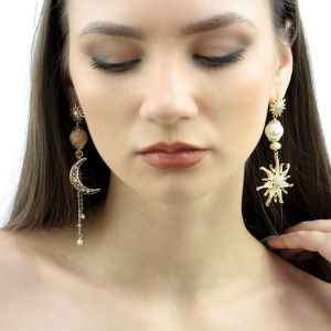 Cercei "Apollo & Artemis" din sidef natural si perle de Mallorca