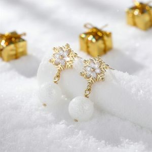 Cercei "Let It Snow" din cristale