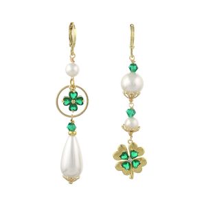 Cercei "Magic Clover" din perle Mallorca si cristale verzi
