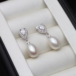 Cercei "Silver Tear" argintii, cristale si perle