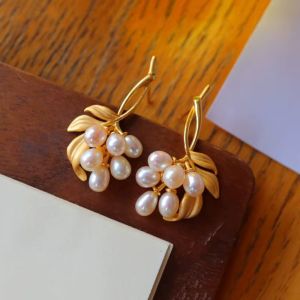 Cercei "Pearl Grape" placati cu aur