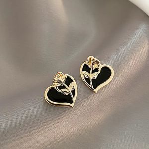 Cercei "Enchanted Heart" placati cu aur