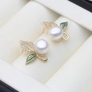Cercei "Snowlight" din alama placata cu aur si perle