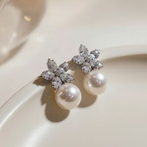 Cercei "Flora Beauty" din cristale si perle