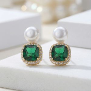 Cercei "Rich Green" din cristale si perle