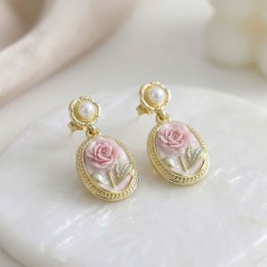 Cercei "Camelot" placati cu aur