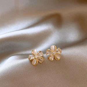 Cercei "Sweet Flora" placati cu aur