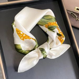 Esarfa Deluxe din matase naturala satinata