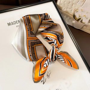 Esarfa Deluxe din matase naturala satinata