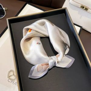 Esarfa Deluxe din matase naturala satinata