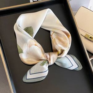 Esarfa Deluxe din matase naturala satinata