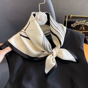 Esarfa Deluxe din matase naturala satinata