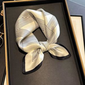 Esarfa Deluxe din matase naturala satinata