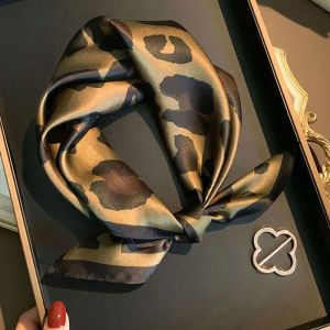 Esarfa Deluxe din matase naturala satinata