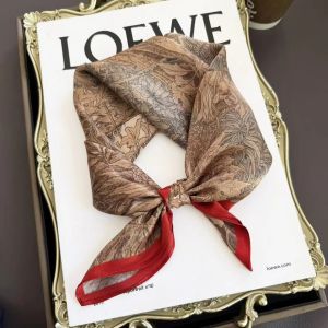 Esarfa Deluxe din matase naturala satinata