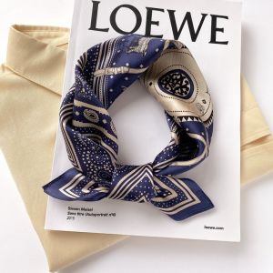 Esarfa Deluxe din matase naturala satinata