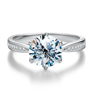 Inel "Aysun" din argint si Moissanite