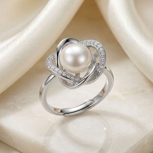 Inel "La Lune Blanche" din argint si perla