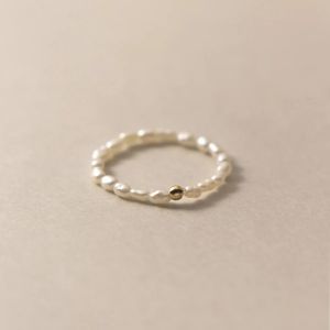 Inel "Soft Embrace" din perle naturale