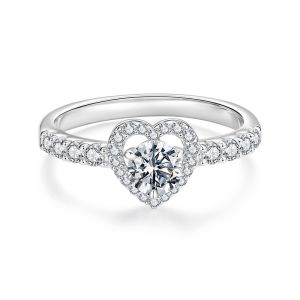 Inel "Splendid Love" din argint si Moissanite