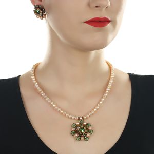 Set exclusivist din perle naturale si cristale Swarovski