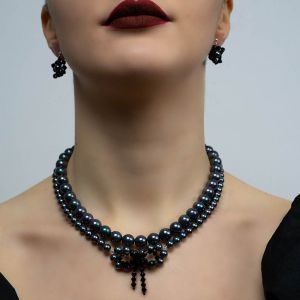 Set din perle de Mallorca negre si cristale Swarovski `Black Swan`