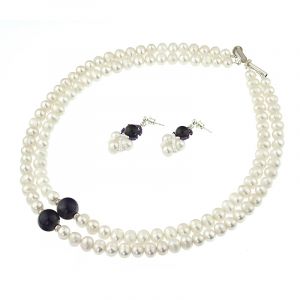 Set elegant din perle naturale albe, ametist si argint