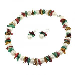 Set din perle naturale albe si perle naturale multicolore Biwa
