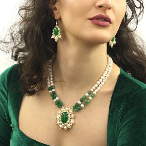Set exclusivist din perle naturale, jad verde si argint
