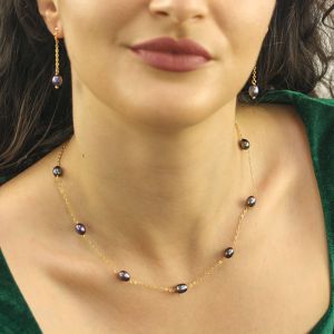 Set delicat din perle naturale ovale si elemente placate cu aur 18k