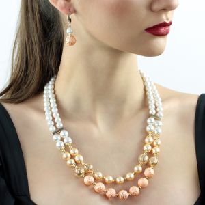 Set doua siraguri "Wear To Impress" din perle de Mallorca si elemente placate cu aur 18k