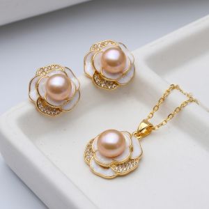 Set "Becca" placat cu aur si perle